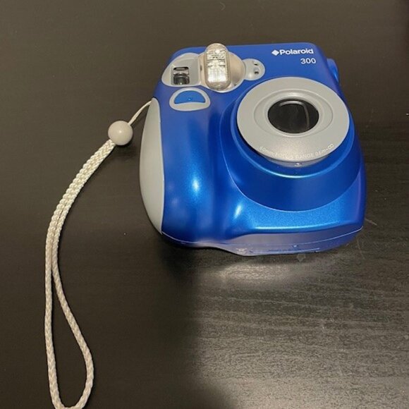 Polaroid 300 Instant Film Camera Blue (GO1058342) - Used Once - Picture 2 of 7